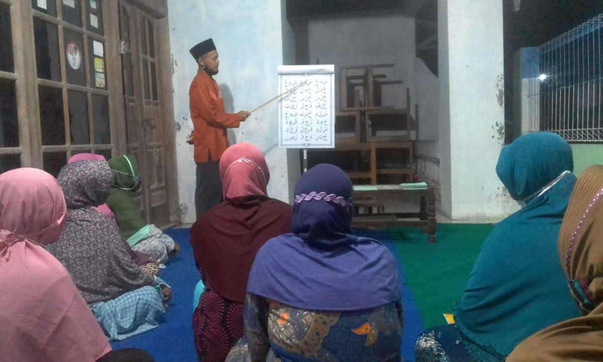 Belajar Membaca Al-Quran Ummi di Rumah Warga